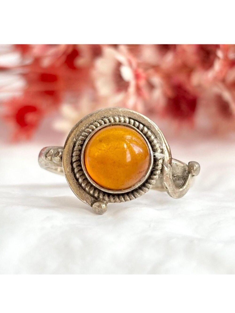 Balinese Inspired Butterscotch Amber Sterling Silver 925 Vintage Ring - sz 7